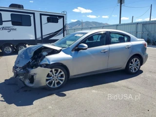 MAZDA 3 S