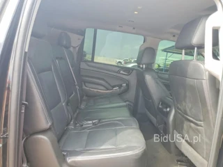 CHEVROLET SUBURBAN C1500 LT