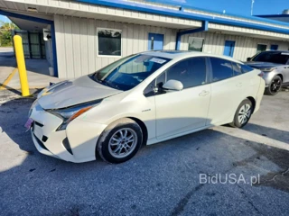 TOYOTA PRIUS THREE