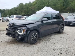 KIA NIRO LX