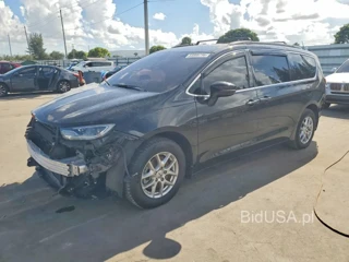 CHRYSLER PACIFICA TOURING L