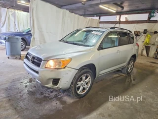 TOYOTA RAV4 BASE