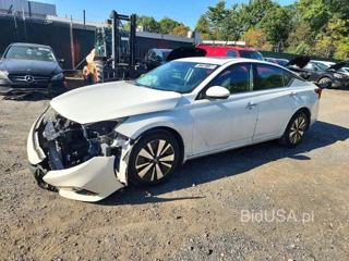 NISSAN ALTIMA SL