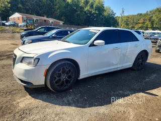 CHRYSLER 300 S