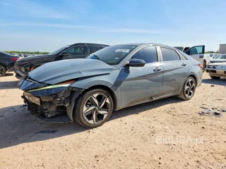 HYUNDAI ELANTRA LIMITED