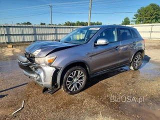 MITSUBISHI OUTLANDER SPORT ES