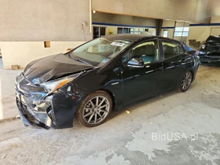 TOYOTA PRIUS THREE TOURING