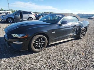 FORD MUSTANG GT