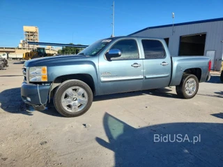 CHEVROLET SILVERADO C1500 LT