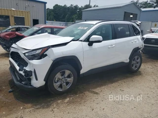 TOYOTA RAV4 HYBRID XLE