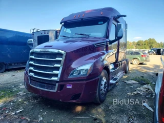FREIGHTLINER CASCADIA 126