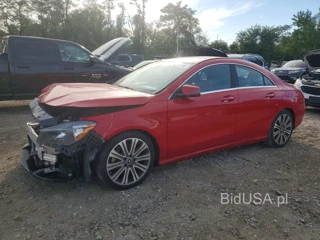 MERCEDES-BENZ CLA 250 4MATIC