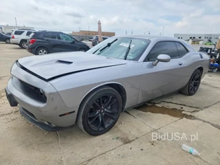 DODGE CHALLENGER SXT