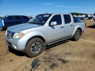 NISSAN FRONTIER PRO-4X