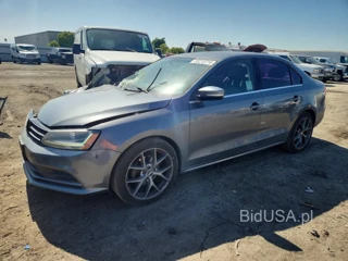VOLKSWAGEN JETTA SE