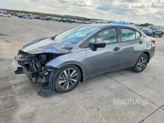 NISSAN VERSA S
