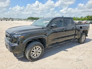 TOYOTA TACOMA SR5