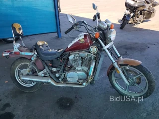 HONDA VT700 C