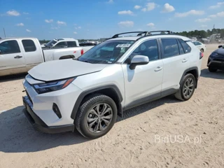 TOYOTA RAV4 XLE PREMIUM