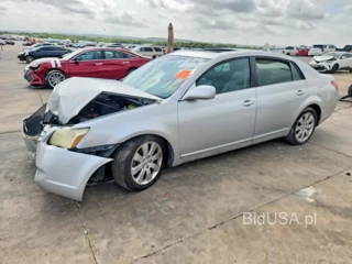 TOYOTA AVALON XLS