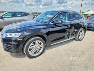 AUDI Q5 PREMIUM PLUS