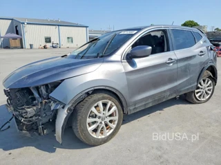 NISSAN ROGUE SPORT S