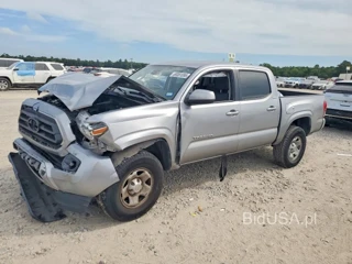 TOYOTA TACOMA SR5
