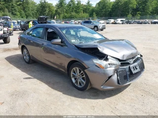 TOYOTA TOYOTA CAMRY SE