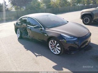 TESLA TESLA MODEL 3 LONG RANGE/PERFORMANCE