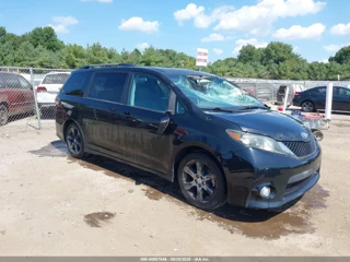 TOYOTA TOYOTA SIENNA SE 8 PASSENGER