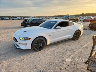 FORD MUSTANG GT