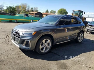 AUDI Q5 PREMIUM PLUS 45
