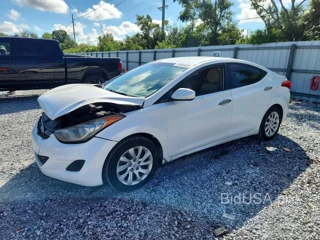 HYUNDAI ELANTRA GLS