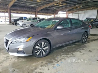 NISSAN ALTIMA SV