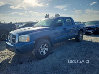 DODGE DAKOTA QUAD SLT