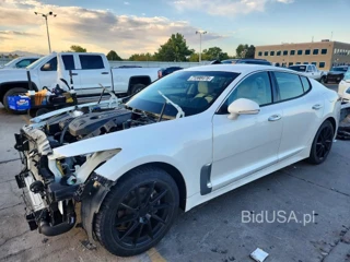 KIA STINGER BASE