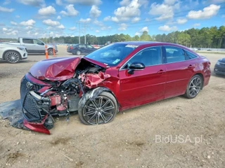 TOYOTA AVALON TOURING