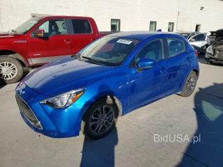 TOYOTA YARIS HATCHBACK LE
