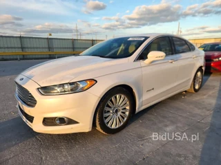 FORD FUSION SE HYBRID