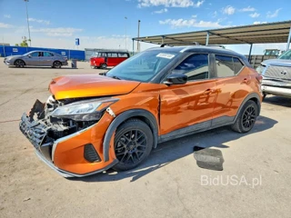 NISSAN KICKS SV