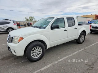 NISSAN FRONTIER SV