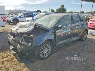 HYUNDAI ELANTRA GT BASE