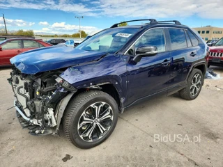 TOYOTA RAV4 XSE