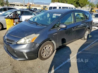 TOYOTA PRIUS V THREE