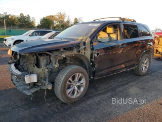 TOYOTA HIGHLANDER XLE