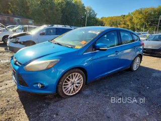 FORD FOCUS TITANIUM