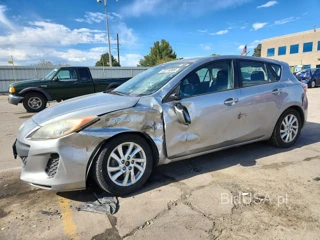 MAZDA 3 I