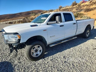 RAM 2500 TRADESMAN