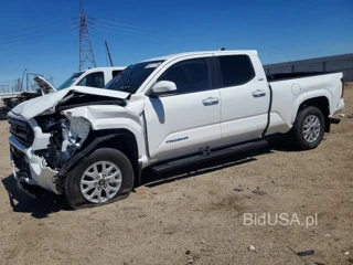 TOYOTA TACOMA SR5