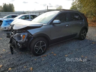 KIA NIRO LX